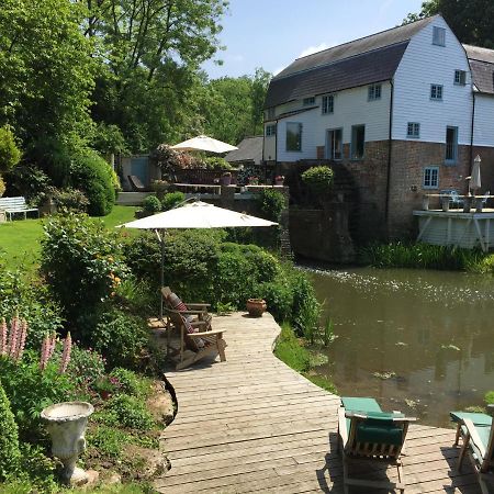 Castle Mill Bed And Breakfast דורקינג מראה חיצוני תמונה