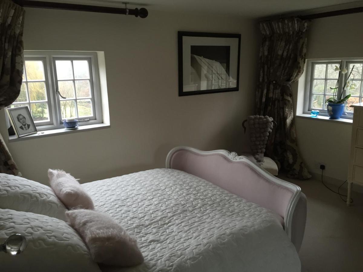 Castle Mill Bed And Breakfast דורקינג מראה חיצוני תמונה